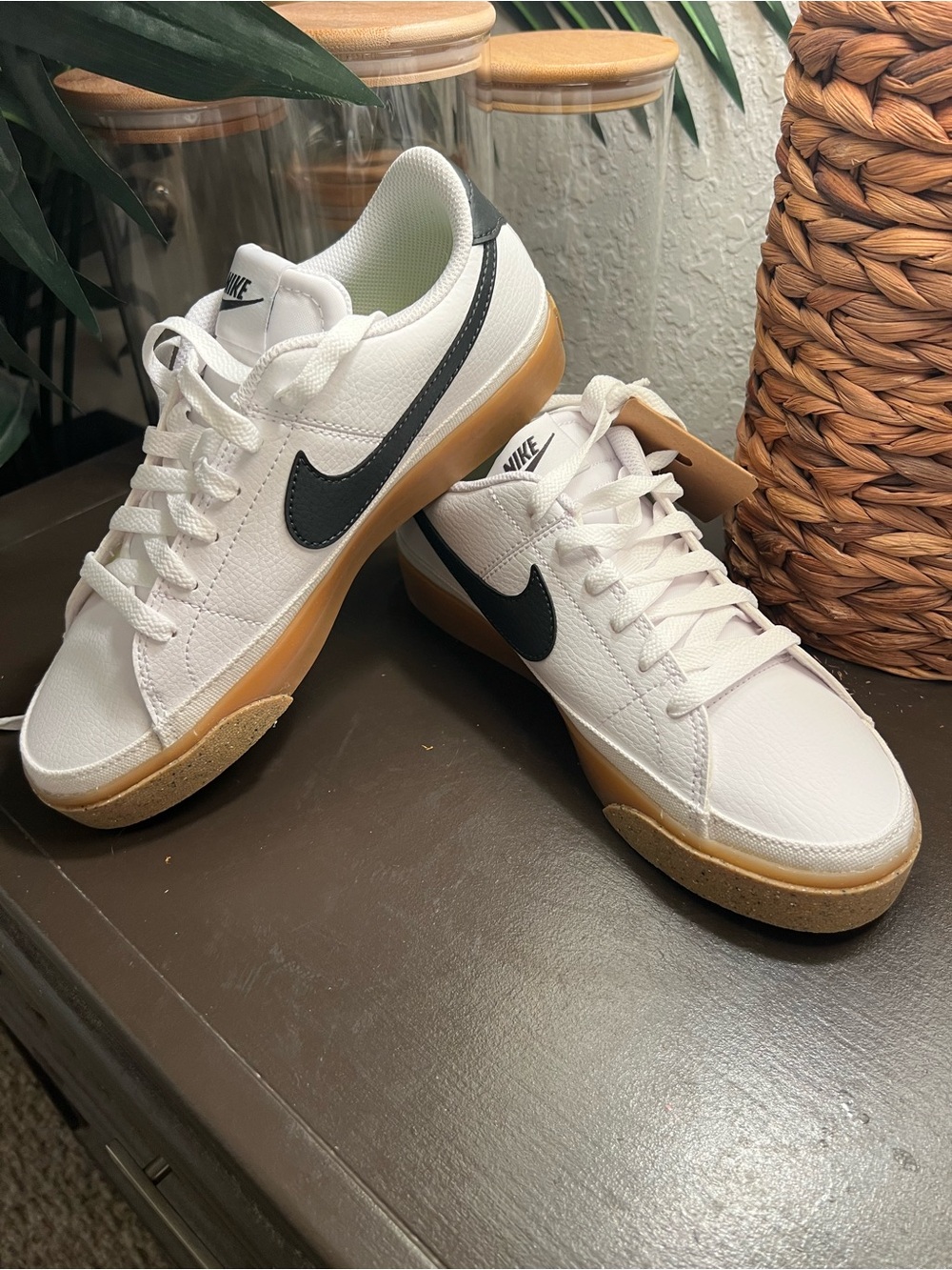 NIB Nike Legacy Court Sneakers with Gum Sole women 7